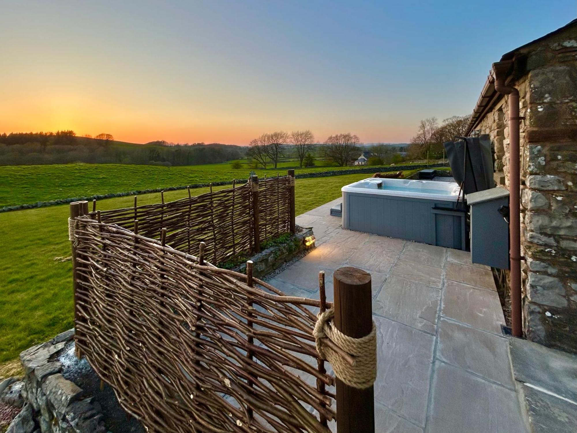 Canny Brow Barn Garden Rooms Kendal Exterior foto